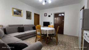 2br 1ba 65m2 apt in Telo Ndini street